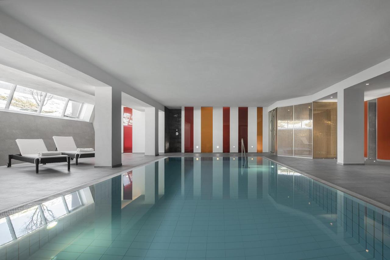 Hotel Krondlhof ブルーニコ エクステリア 写真