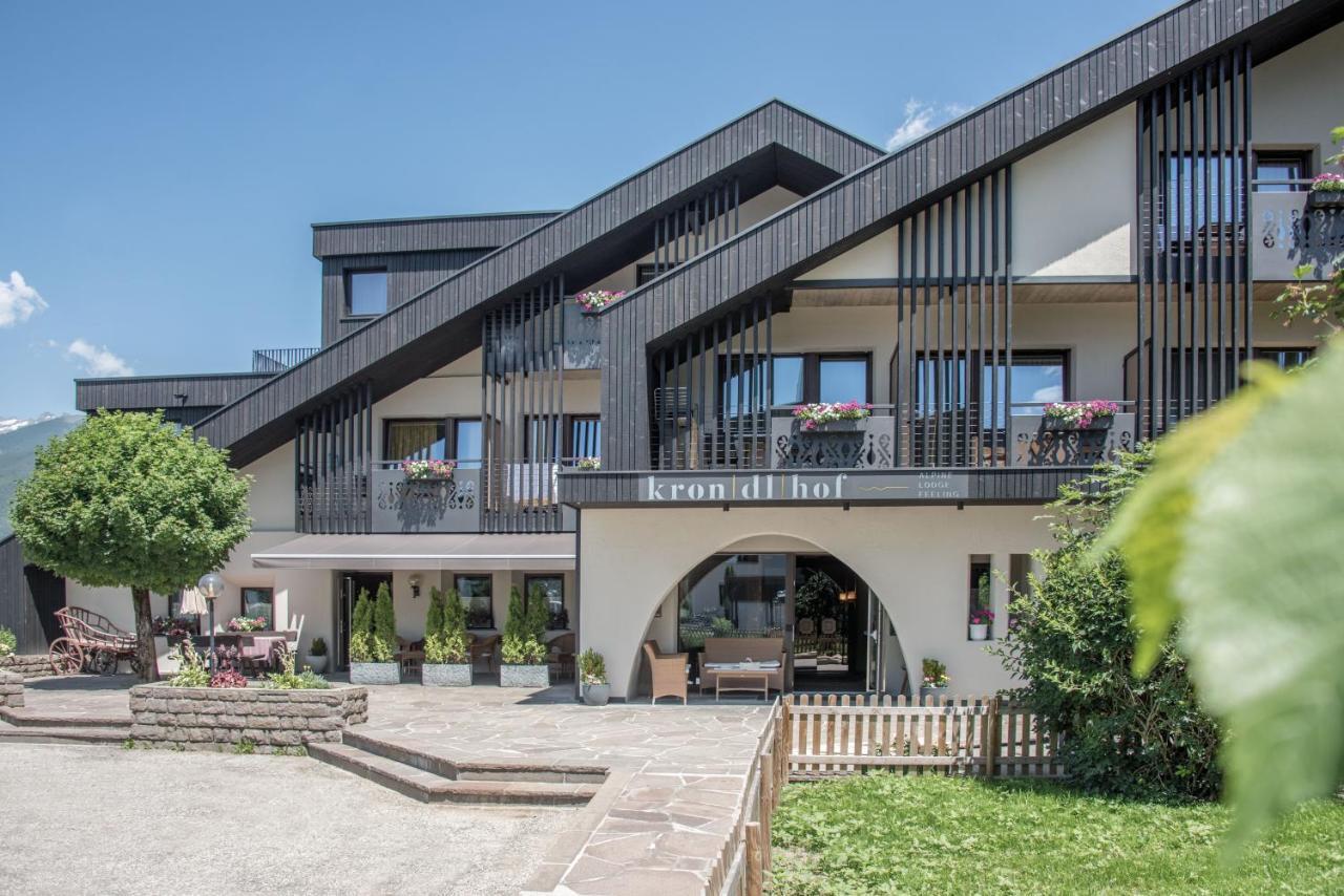 Hotel Krondlhof ブルーニコ エクステリア 写真
