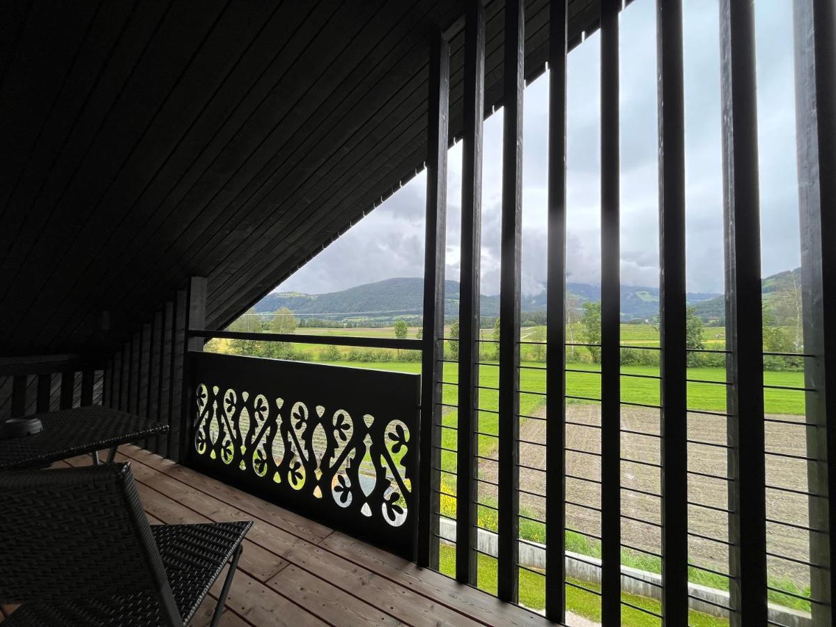Hotel Krondlhof ブルーニコ エクステリア 写真