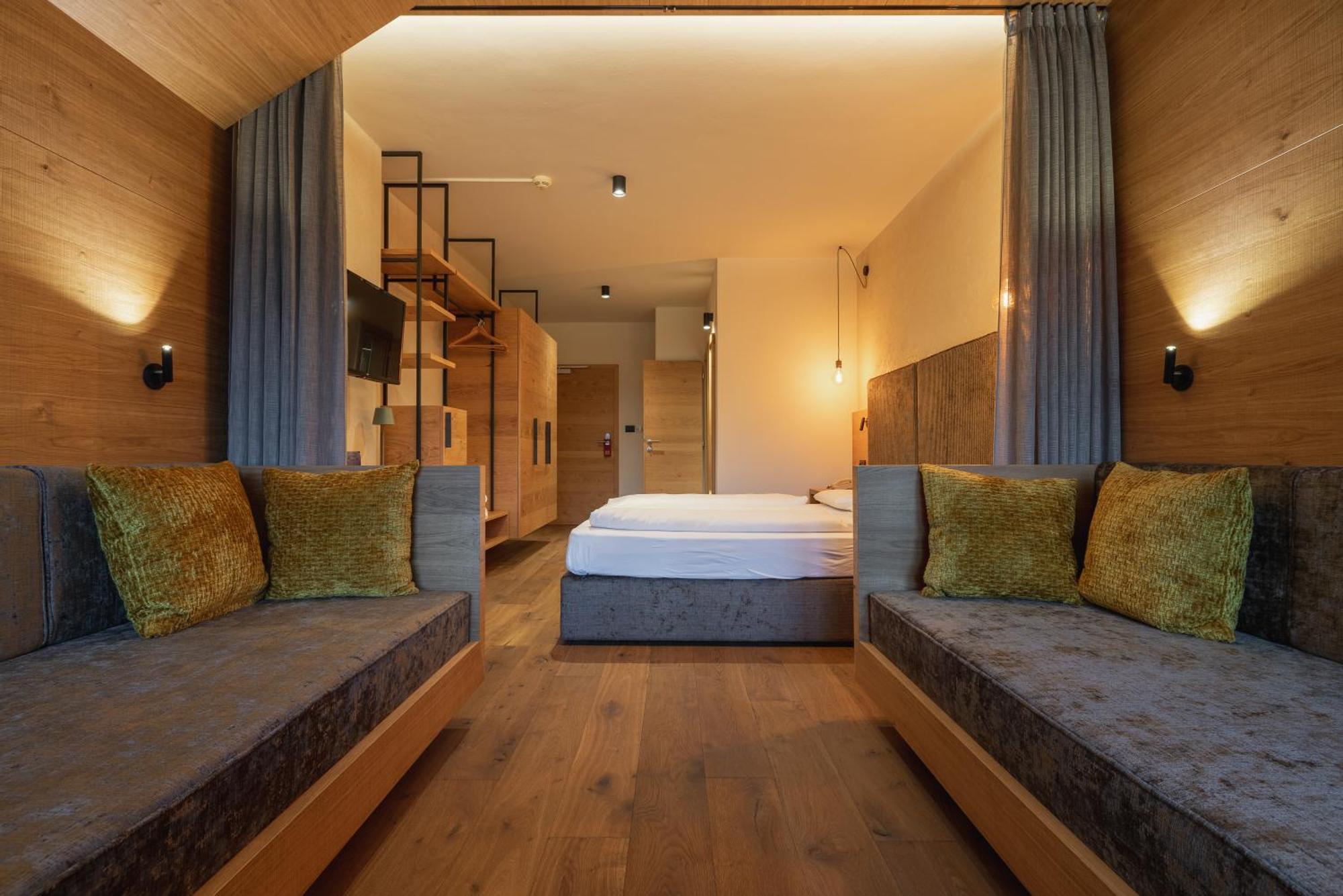Hotel Krondlhof ブルーニコ エクステリア 写真