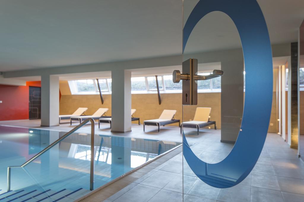 Hotel Krondlhof ブルーニコ エクステリア 写真