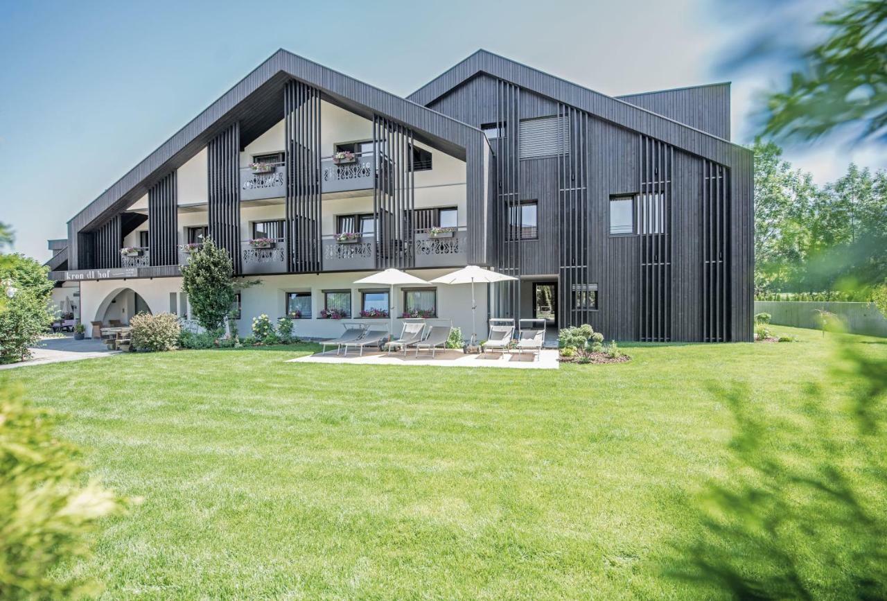 Hotel Krondlhof ブルーニコ エクステリア 写真